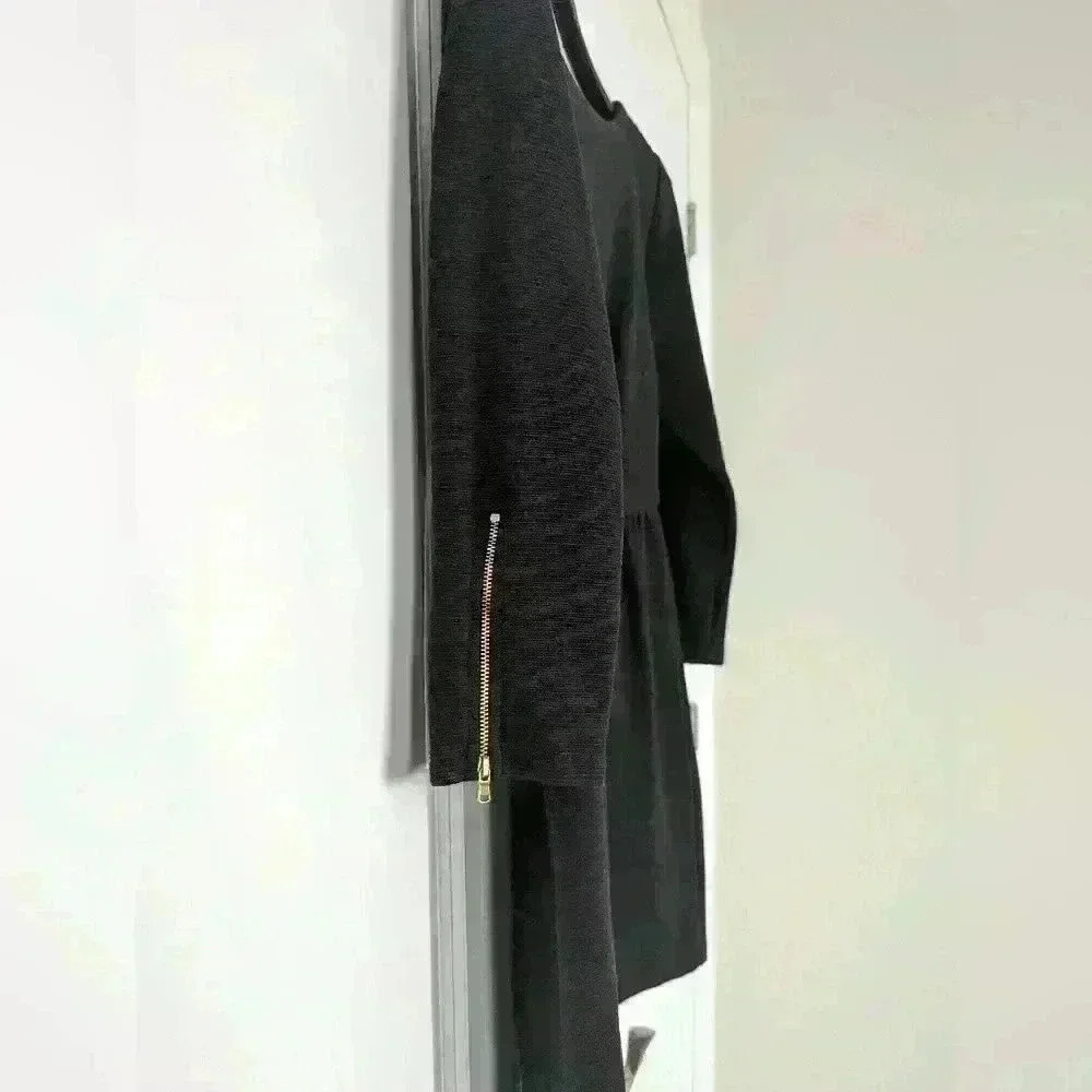 Loft Black Dress with long sleeves Zipper Detailing -  size 4 Great Condition - Picture 5 of 6